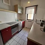 Bed4you Gaestehaus 1 Apartment Bergshausen
