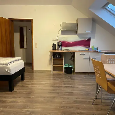Daire Bed4you Gaestehaus 1 *
