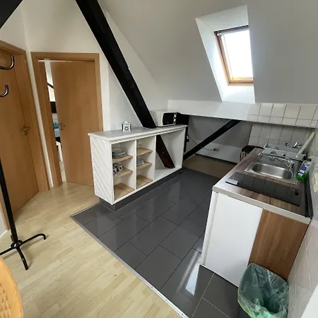 Bed4you Gaestehaus 1 شقة Bergshausen